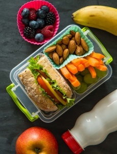 Lunch et boîte à lunch pour le retour à l'école primaire et secondaire